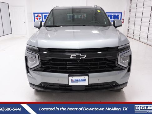 Used 2025 Chevrolet Tahoe RST w/ Comfort Package image 2