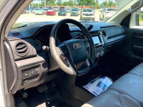 Used 2014 Toyota Tundra SR AWD/4WD image 16