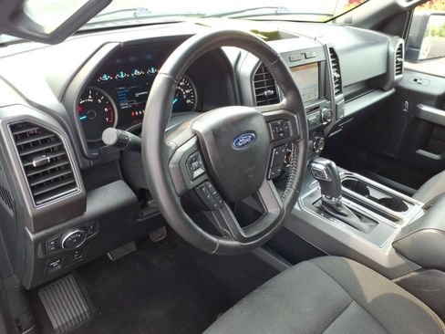 Used 2019 Ford F150 XLT w/ Equipment Group 302A Luxury AWD/4WD image 16