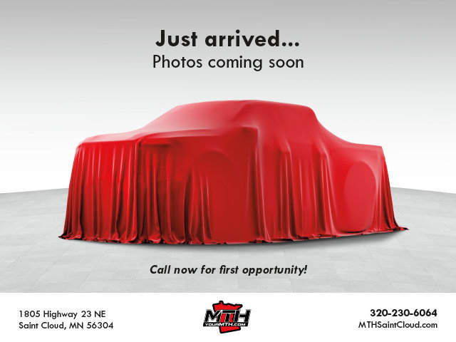 Used 2018 Chevrolet Traverse LT AWD/4WD image 1