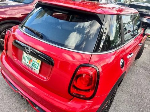 Used 2019 MINI Cooper S FWD image 2