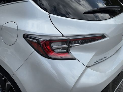 Used 2022 Toyota Corolla XSE FWD image 7