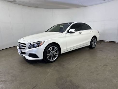 Used 2018 Mercedes-Benz C 300 4MATIC Sedan image 2