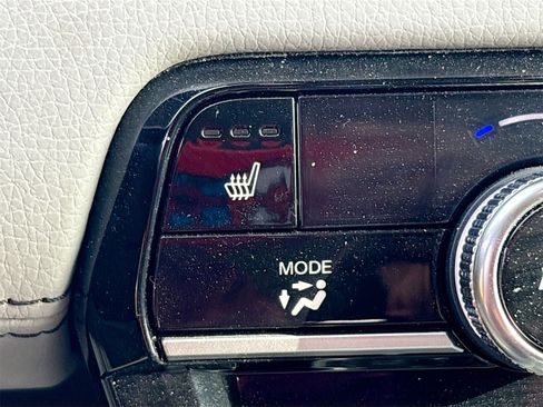 Used 2023 Honda Pilot Touring image 20