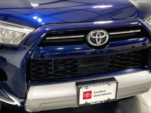 Certified 2020 Toyota 4Runner TRD Off-Road Premium image 31