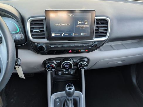 Certified 2023 Hyundai Venue SEL w/ Cargo Package image 8