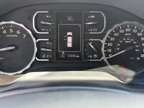 Used 2019 Toyota Tundra SR5 AWD/4WD image 33