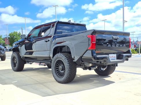 New 2026 Toyota Tacoma SR5 AWD/4WD image 7