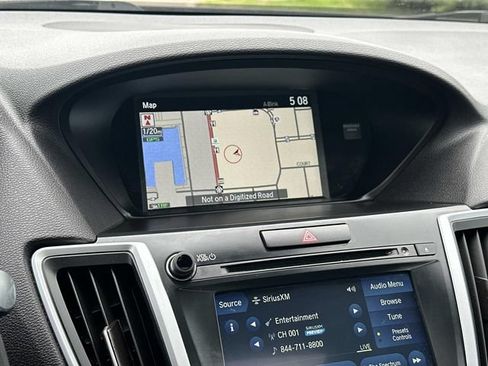 Used 2018 Acura TLX V6 SH-AWD w/ Technology Pkg image 29