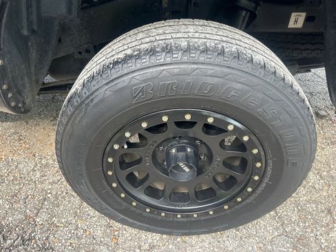 Used 2021 Toyota Tacoma SR AWD/4WD image 23