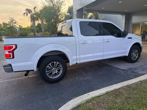Used 2018 Ford F150 Lariat w/ Trailer Tow Package RWD image 3