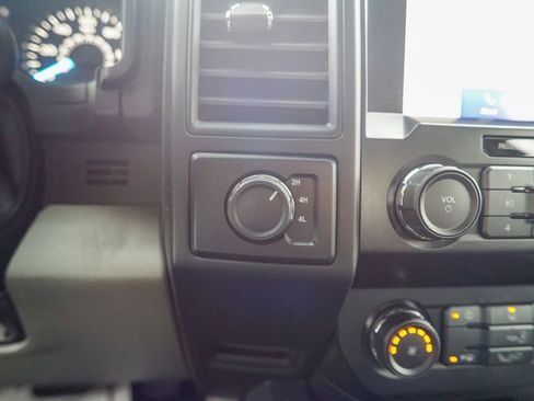 Used 2020 Ford F150 XL w/ Equipment Group 101A Mid image 18