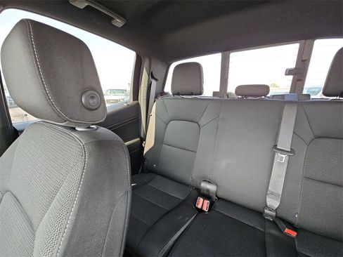 Used 2023 Chevrolet Colorado LT w/ LT Convenience Package II image 12