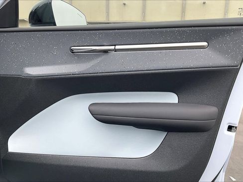 New 2026 Volvo EX30 Ultra image 30