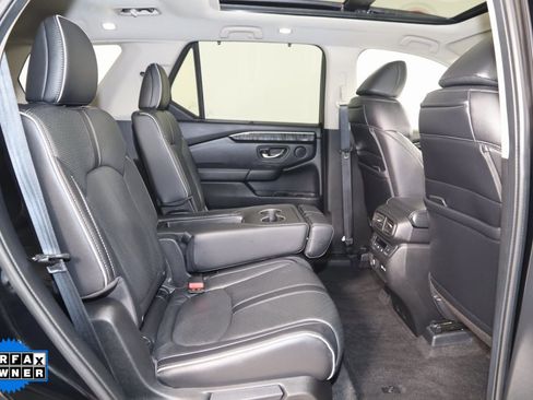 Used 2023 Honda Pilot Elite image 15