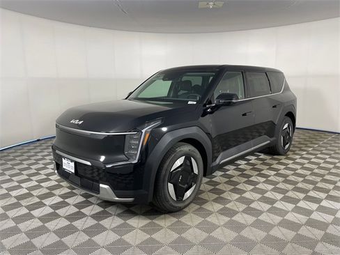 New 2026 Kia EV9 Light image 1
