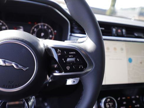 New 2024 Jaguar XF R-Dynamic SE image 23