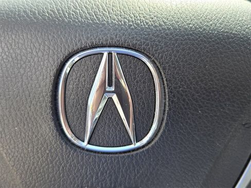 Used 2020 Acura TLX image 28