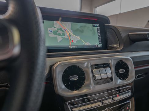 Used 2021 Mercedes-Benz G 550 image 32