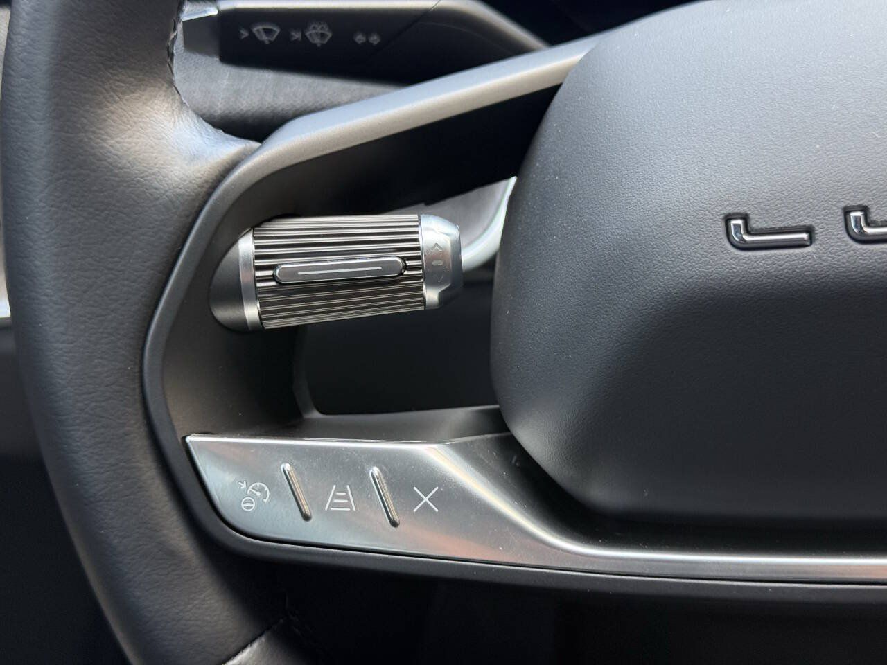 Used 2023 Lucid Air Pure AWD/4WD image 29