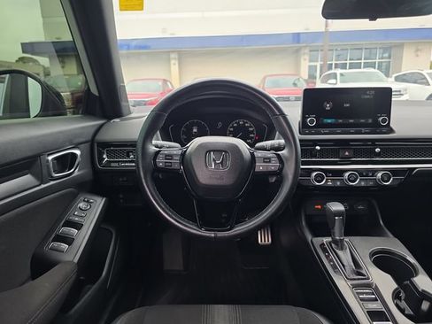 Used 2024 Honda Civic Sport image 16