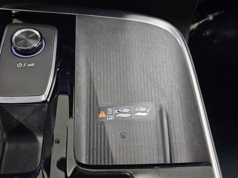 Used 2025 Buick Enclave Preferred FWD image 20