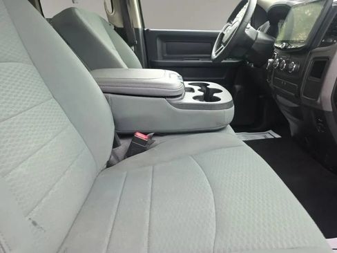 Used 2018 RAM 1500 Express AWD/4WD image 12