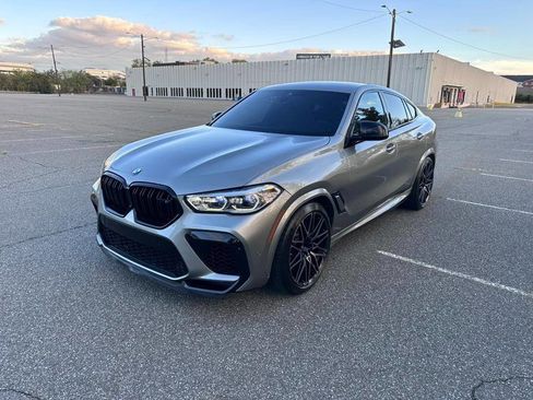 Used 2021 BMW X6 M w/ Competition Package image 3