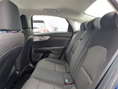 Used 2023 Kia Forte LXS image 11