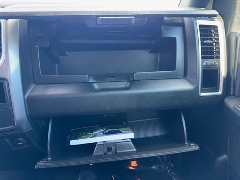 Used 2024 RAM 1500 Classic Warlock image 27