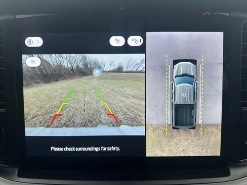 Used 2025 Ford F150 Lariat w/ Equipment Group 501A Mid image 10