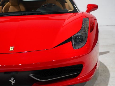 Used 2012 Ferrari 458 Italia image 27