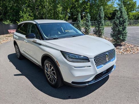 Certified 2022 Lincoln Corsair AWD w/ Equipment Group 101A image 7