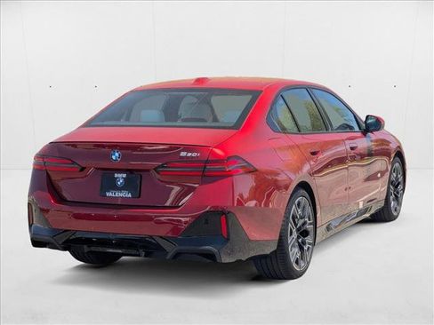 Used 2026 BMW 530i w/ M Sport Package image 2