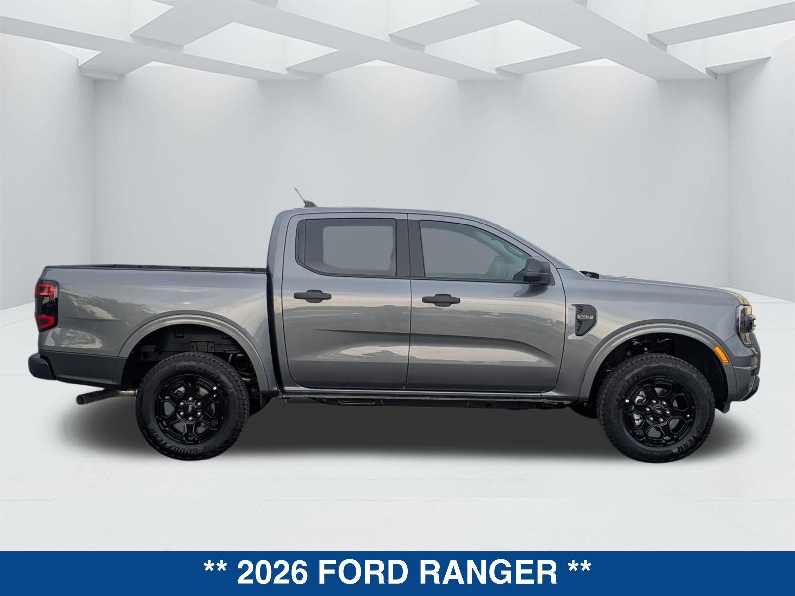 New 2026 Ford Ranger XLT w/ Black Appearance Package RWD image 5