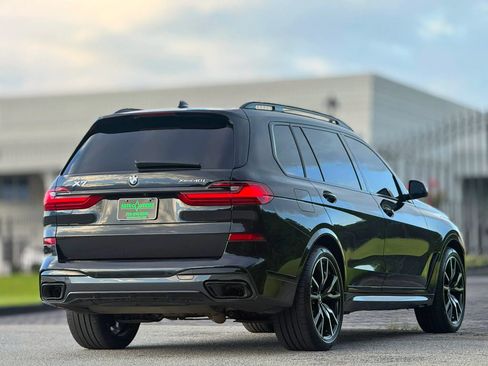 Used 2022 BMW X7 xDrive40i w/ M Sport Package AWD/4WD image 11