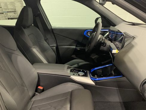 Used 2026 BMW X3 xDrive30 w/ Premium Package image 24