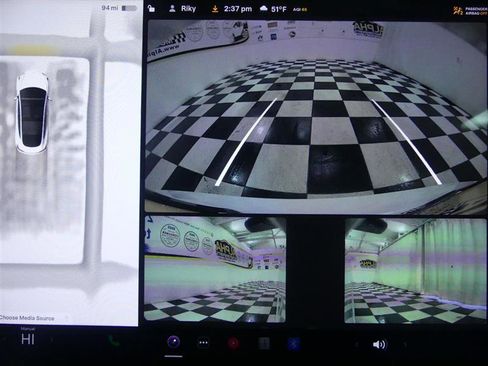 Used 2023 Tesla Model 3 Long Range image 12