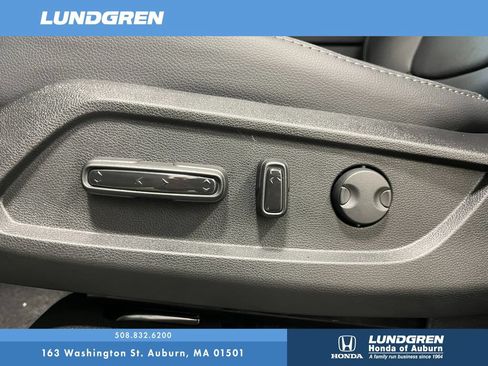 New 2026 Honda Pilot Touring image 19