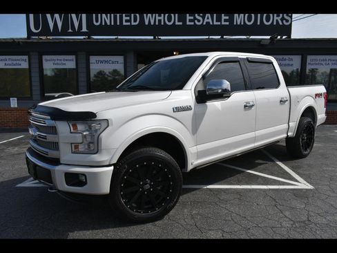 Used 2015 Ford F150 Platinum image 1
