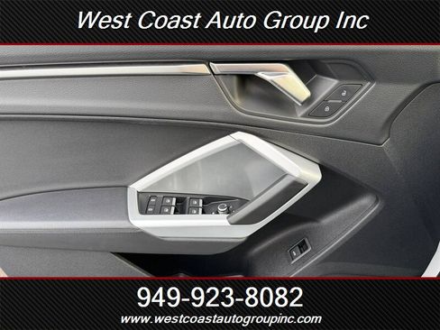 Used 2025 Audi Q3 2.0T Premium image 27