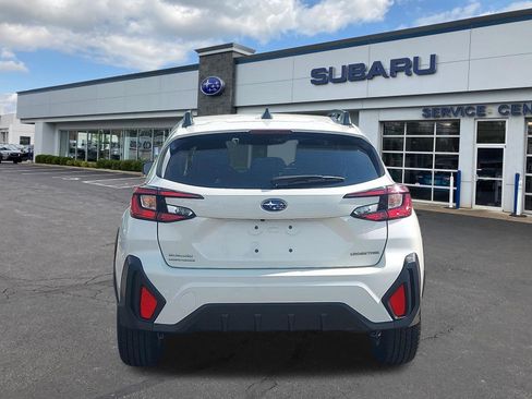 Used 2025 Subaru Crosstrek 2.0i Premium AWD/4WD image 6