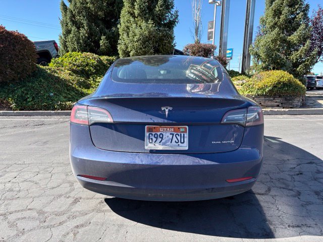 Used 2022 Tesla Model 3 Long Range AWD/4WD image 5