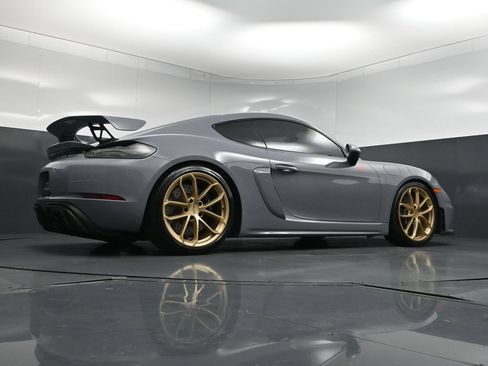 Used 2023 Porsche 718 Cayman GT4 RWD image 26