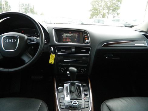 Used 2011 Audi Q5 2.0T Premium Plus image 16