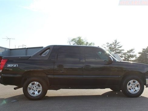 Used 2004 Chevrolet Avalanche Z71 image 39
