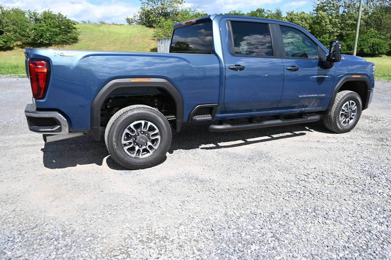 New 2026 GMC Sierra 3500 Pro w/ 1SA Pro Safety Plus Package AWD/4WD image 22