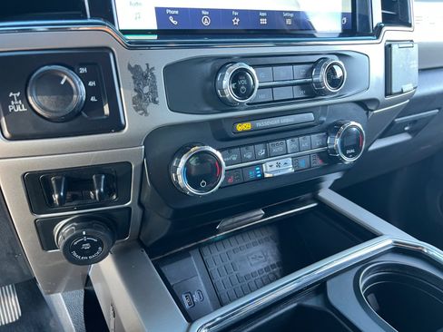 Used 2022 Ford F350 Lariat w/ Lariat Ultimate Package image 15