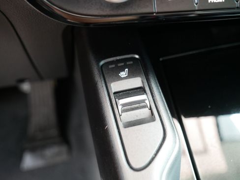 Certified 2024 Kia Telluride S w/ S Sunroof Package AWD/4WD image 33
