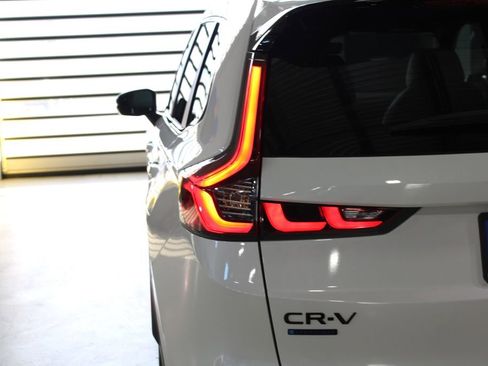 Used 2026 Honda CR-V Sport Touring image 45